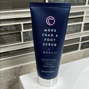 MONAT More Than a Foot Scrub - Cooling Exfoliator, Black